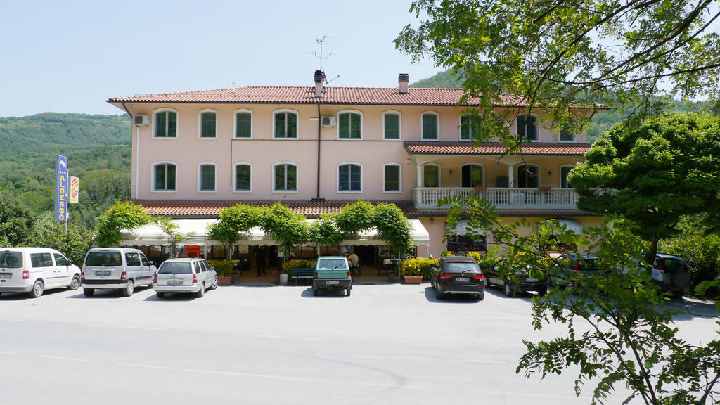 Albergo Ristorante Sterlina Grizzana Экстерьер фото